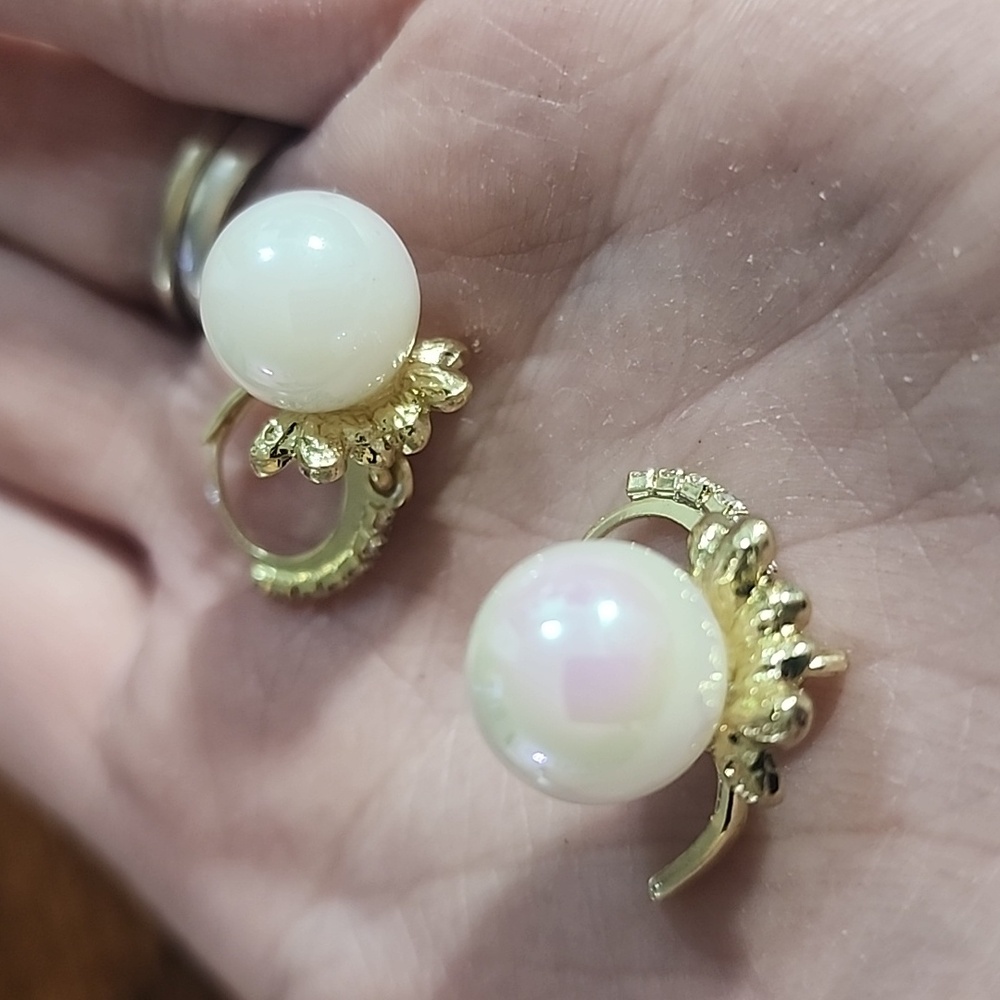FIRM PRICE Opulent Pearl With Flowers and Gold Women's Earrings